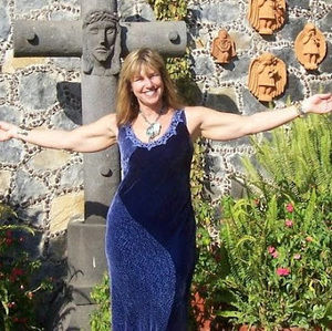 Meet your Posher, Helena